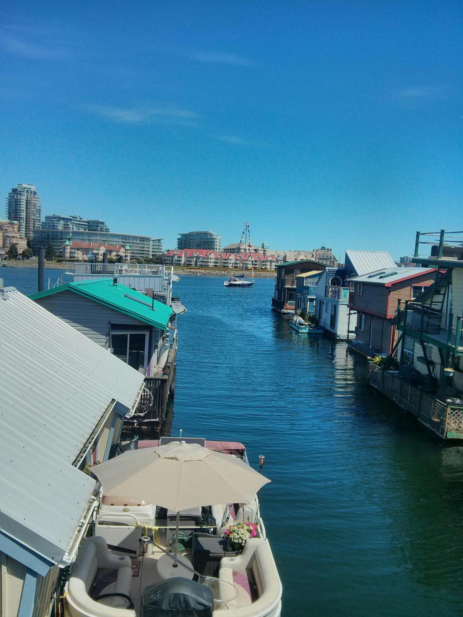 A Float Home B&B In Fisherman'S Wharf Victoria Eksteriør bilde