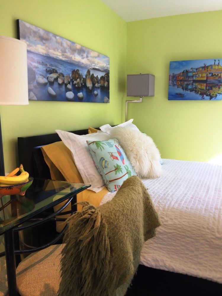 A Float Home B&B In Fisherman'S Wharf Victoria Eksteriør bilde