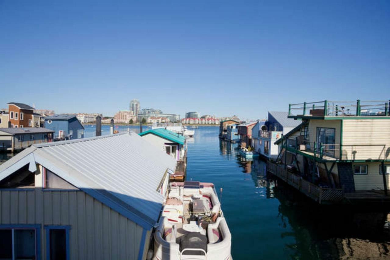 A Float Home B&B In Fisherman'S Wharf Victoria Eksteriør bilde
